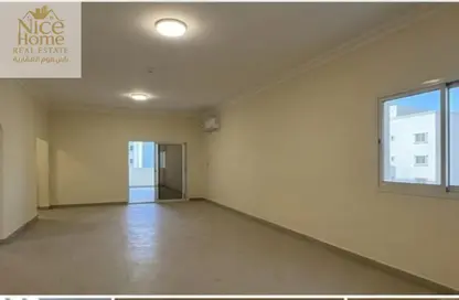 Apartment - 3 Bedrooms - 3 Bathrooms for rent in Fereej Bin Mahmoud - Doha