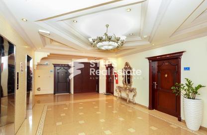 Apartment - 2 Bedrooms - 2 Bathrooms for rent in Al Mansoura - Al Mansoura - Doha