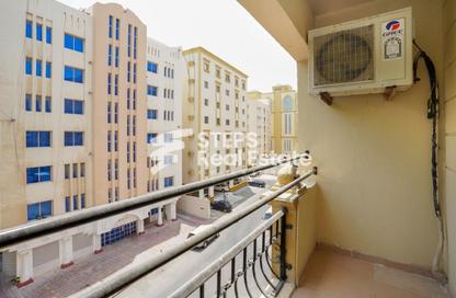 Apartment - 2 Bedrooms - 2 Bathrooms for rent in Al Mansoura - Al Mansoura - Doha
