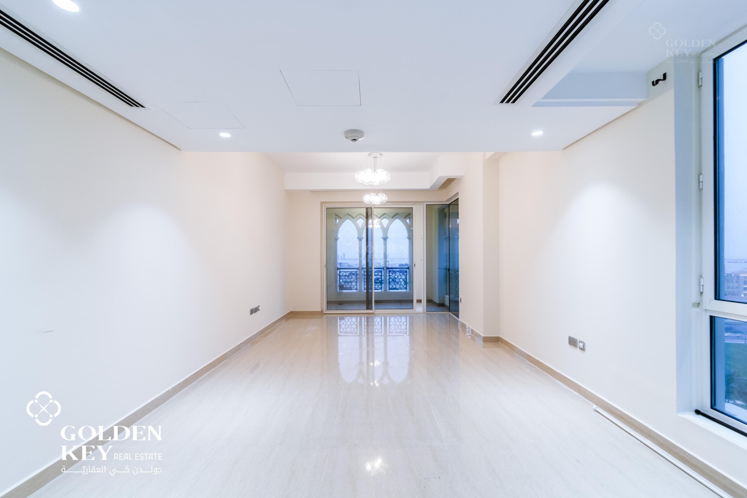 Bills included | SF 2BR with Balcony| Beach Access