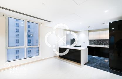 Apartment - 2 Bedrooms - 3 Bathrooms for rent in Viva East - Viva Bahriyah - The Pearl Island - Doha