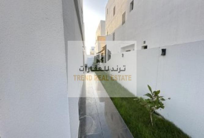 1001755 - صورة العقار 3