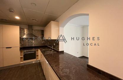Apartment - 1 Bedroom - 2 Bathrooms for rent in West Porto Drive - Porto Arabia - The Pearl Island - Doha