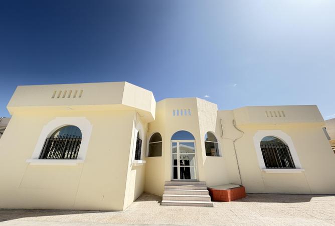 52862401 - Property Main Image