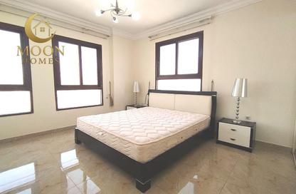 Apartment - 1 Bedroom - 1 Bathroom for rent in Umm Ghuwailina 4 - Umm Ghuwailina - Doha