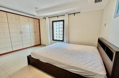 Apartment - 1 Bedroom - 2 Bathrooms for rent in La Croisette - Porto Arabia - The Pearl Island - Doha
