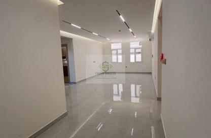 Apartment - 2 Bedrooms - 3 Bathrooms for rent in Fereej Kulaib - Doha Apartment - 2 Bedrooms - 3 Bathrooms for rent in Fereej Kulaib - Doha