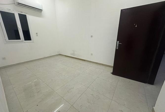 1005162 - Property Image 2