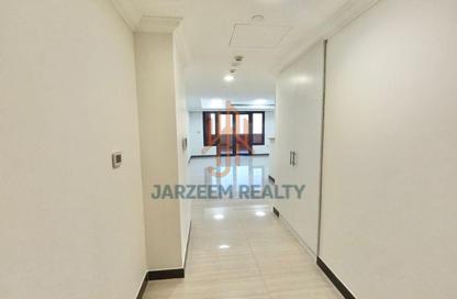 Apartment - 2 Bedrooms - 2 Bathrooms for rent in East Porto Drive - Porto Arabia - The Pearl Island - Doha