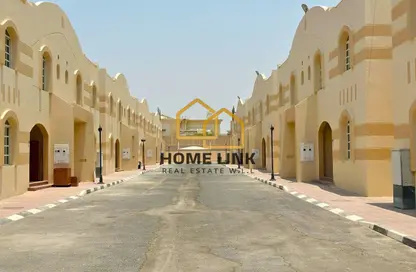 مجمع سكني - 5 غرف نوم - 4 حمامات للايجار في فلل عين خالد - عين خالد - الدوحة