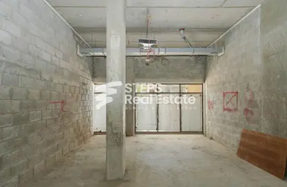 Shop - Studio - 1 Bathroom for rent in L07 - Fox Hills - Lusail