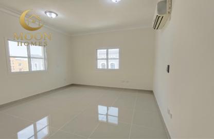 Apartment - 3 Bedrooms - 3 Bathrooms for rent in Fereej Bin Mahmoud North - Fereej Bin Mahmoud - Doha