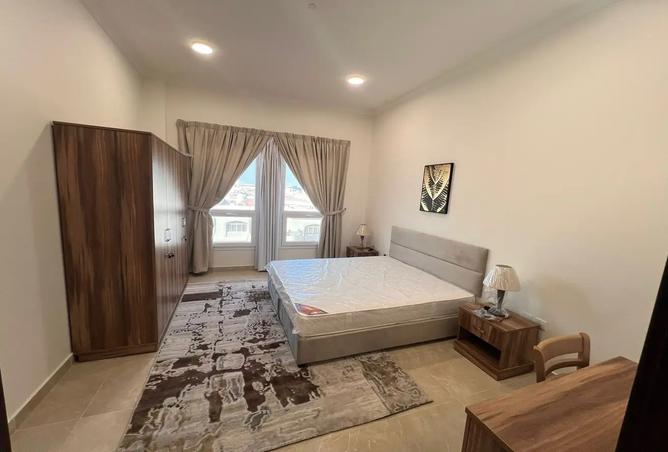 1004384 - Property Image 2