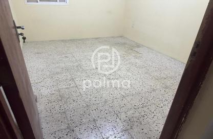 Labor Camp - Studio - 7+ Bathrooms for rent in Industrial Area 5 - Industrial Area - Industrial Area - Doha