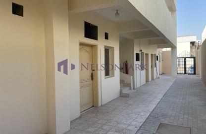 Labor Camp - Studio - 7+ for rent in Industrial Area - Industrial Area - Doha