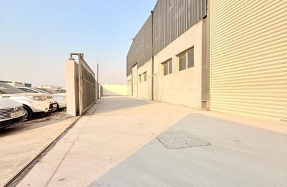 Warehouse - Studio - 7+ Bathrooms for rent in Salwa Road - Old Industrial Area - Al Rayyan - Doha
