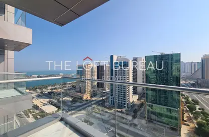 Apartment - 2 Bedrooms - 3 Bathrooms for rent in Marina Tower 23 - Marina District - Lusail