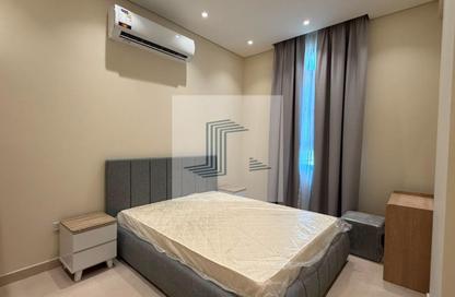 Apartment - 2 Bedrooms - 2 Bathrooms for rent in Umm Ghwailina Comm - Umm Ghuwalina - Umm Ghuwailina - Doha