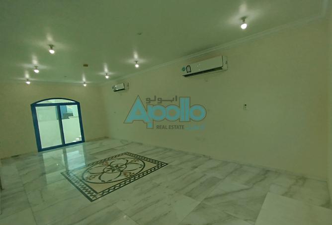 57030623 - Property Main Image