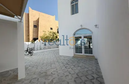 فيلا - 4 غرف نوم - 6 حمامات للايجار في فلل واست باي لاغون - وست باي لاجون - بحيرة وست لاجون - الدوحة