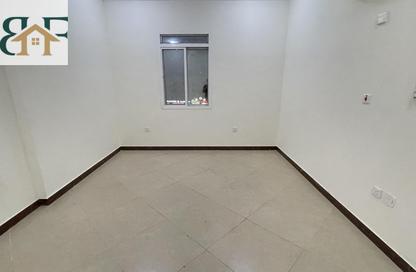 Apartment - 3 Bedrooms - 3 Bathrooms for rent in Muntazah 7 - Al Muntazah - Doha