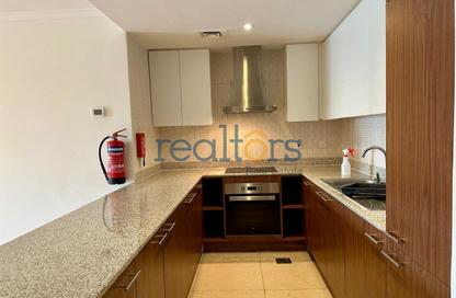 Apartment - Studio - 1 Bathroom for rent in Porto Arabia - The Pearl Island - Doha
