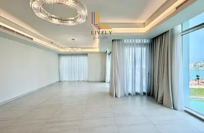 شقة - 3 غرف نوم - 5 حمامات للايجار في كريستال ريزيدنس - جزيرة جيوان - جزيرة اللؤلؤة - الدوحة