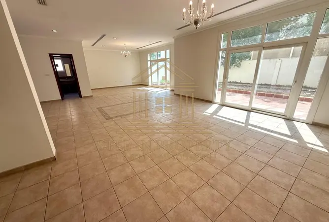 62857125 - Property Image 2