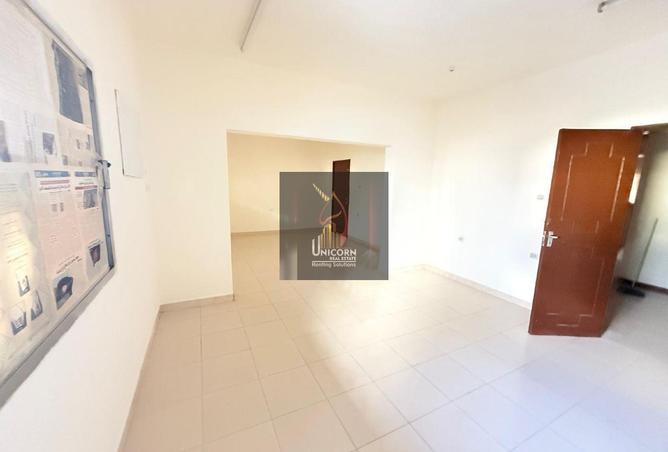 1025762 - Property Image 2