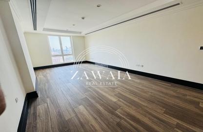 Apartment - 1 Bedroom - 2 Bathrooms for rent in Viva Central - Viva Bahriyah - The Pearl Island - Doha