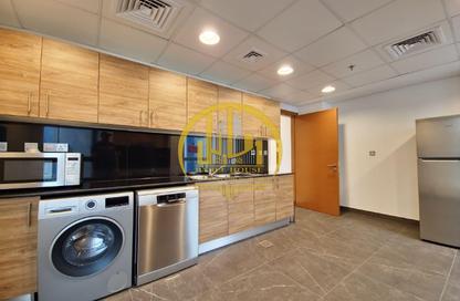 Apartment - 1 Bedroom - 2 Bathrooms for rent in West Bay Tower - West Bay - West Bay - Doha