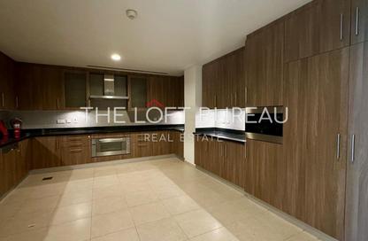Apartment - 3 Bedrooms - 4 Bathrooms for sale in Viva East - Viva Bahriyah - The Pearl Island - Doha Apartment - 3 Bedrooms - 4 Bathrooms for sale in Viva East - Viva Bahriyah - The Pearl Island - Doha