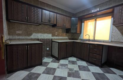 Apartment - 2 Bedrooms - 2 Bathrooms for rent in Anas Street - Fereej Bin Mahmoud North - Fereej Bin Mahmoud - Doha