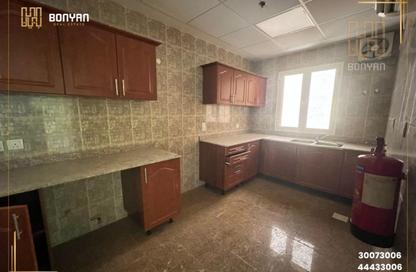 Apartment - 4 Bedrooms - 3 Bathrooms for rent in Al Mansoura - Al Mansoura - Doha