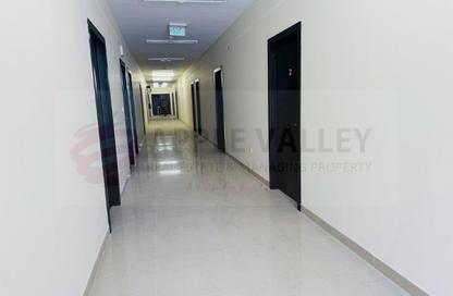 Labor Camp - Studio - 7+ for rent in Industrial Area - Industrial Area - Doha