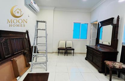 Apartment - Studio - 1 Bathroom for rent in Muntazah 7 - Al Muntazah - Doha