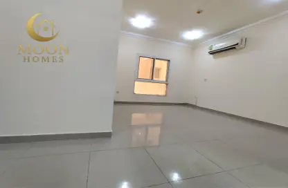 Apartment - 2 Bedrooms - 2 Bathrooms for rent in Al Mansoura - Al Mansoura - Doha