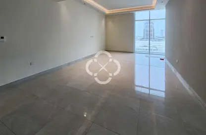 Apartment - 2 Bedrooms - 2 Bathrooms for rent in Blossom Tower - Lusail