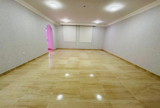 1021733 - Property Image 3