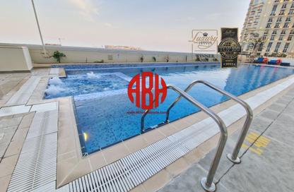 Apartment - 2 Bedrooms - 3 Bathrooms for rent in Floresta Gardens - Floresta Gardens - The Pearl Island - Doha