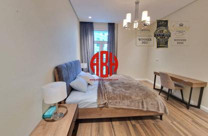 Apartment - 2 Bedrooms - 3 Bathrooms for rent in Floresta Gardens - Floresta Gardens - The Pearl Island - Doha