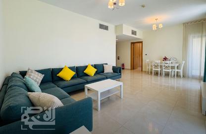 Apartment - 2 Bedrooms - 3 Bathrooms for rent in Lusail City - Lusail