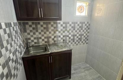 Apartment - Studio - 1 for rent in New Salata - Salata - Doha