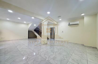 Villa - 6 - 7 for rent in Souk Al gharaffa - Al Gharrafa - Doha