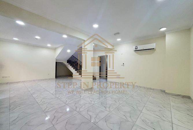 61787118 - Property Image 2