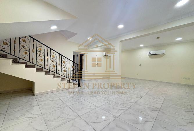 61787118 - Property Main Image