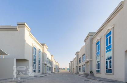 Villa - 4 Bedrooms - 4 Bathrooms for rent in Muraikh - AlMuraikh - Doha