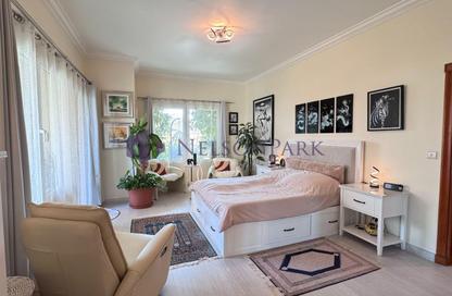Apartment - 2 Bedrooms - 3 Bathrooms for sale in East Porto Drive - Porto Arabia - The Pearl Island - Doha