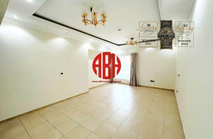 Apartment - 2 Bedrooms - 3 Bathrooms for rent in Lusail Residence - Marina District - Lusail