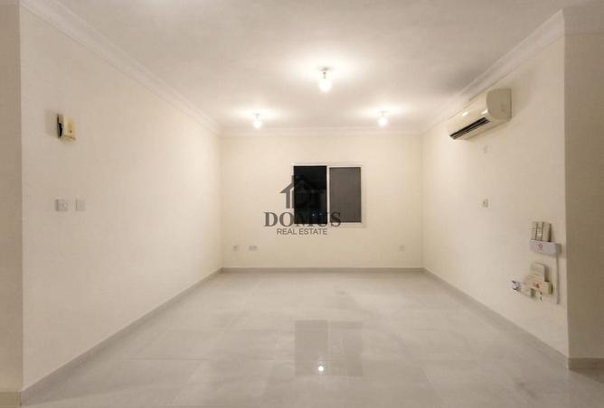 62068964 - Property Image 2